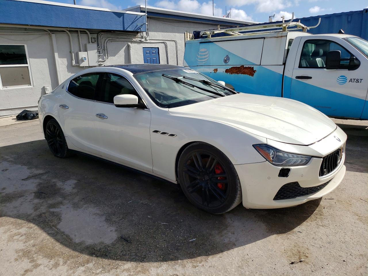 2014 Maserati All models VIN ZAM57RTA9E1086058 photo 4