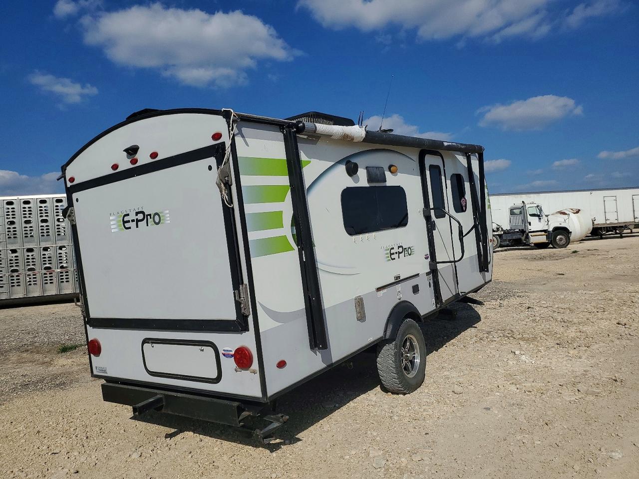 2018 FOREST All models VIN 5ZT2FSFC2J3003114 photo 4