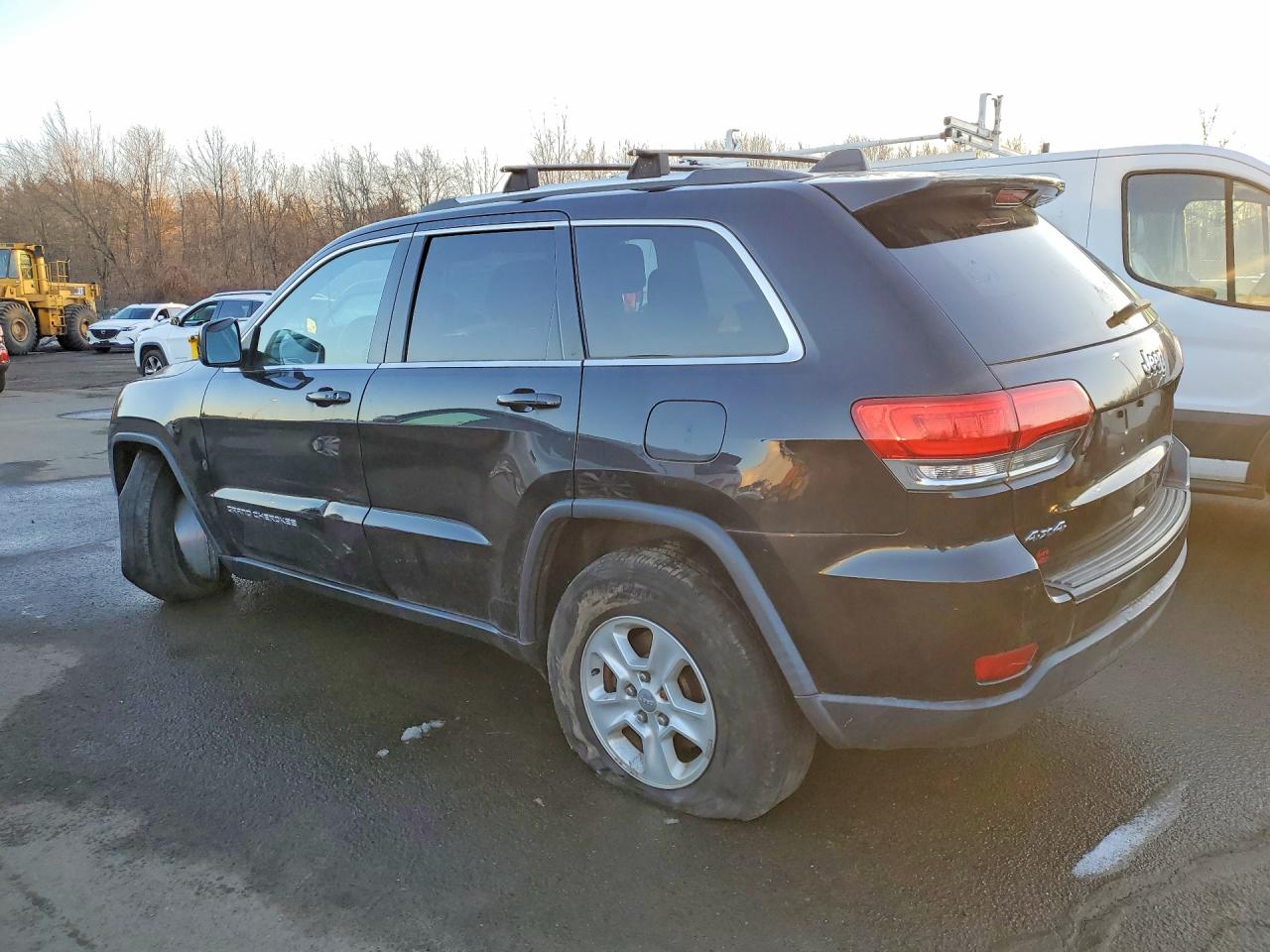 2015 Jeep Grand cher VIN 1C4RJFAG0FC812683 photo 2