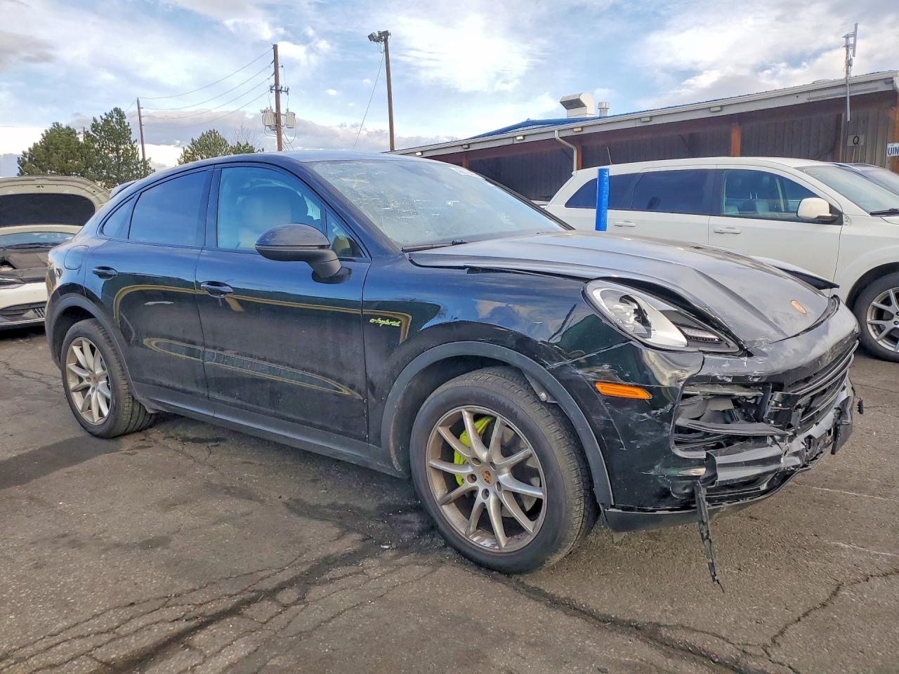 2022 Porsche Cayenne VIN WP1BE2AY4NDA51297 photo 4