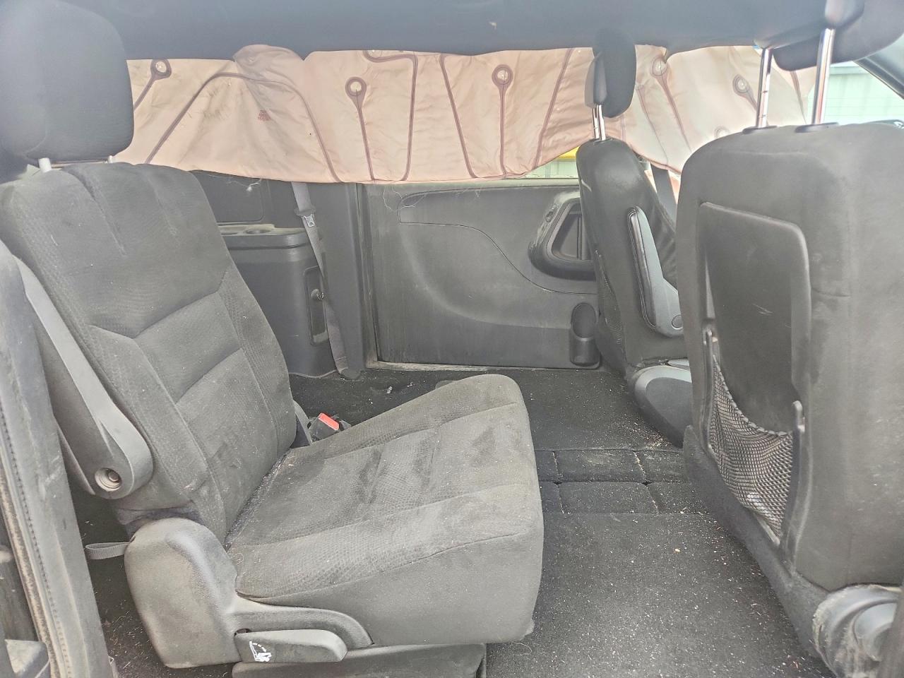 2015 DODGE Caravan VIN 2C4RDGBG0FR668930 photo 11