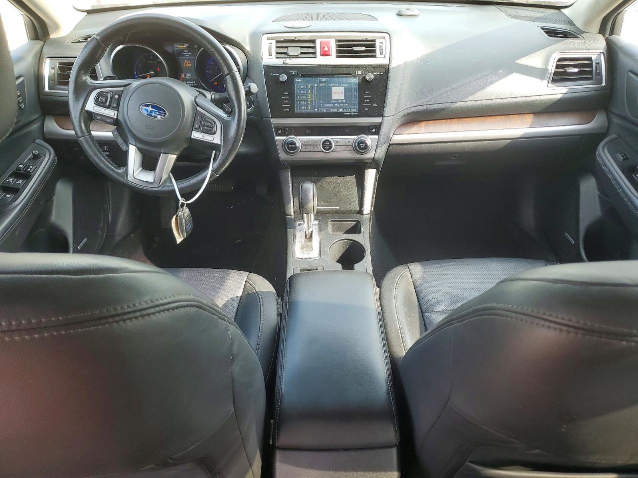 2015 Subaru Outback 2. VIN 4S4BSANC6F3298908 photo 8