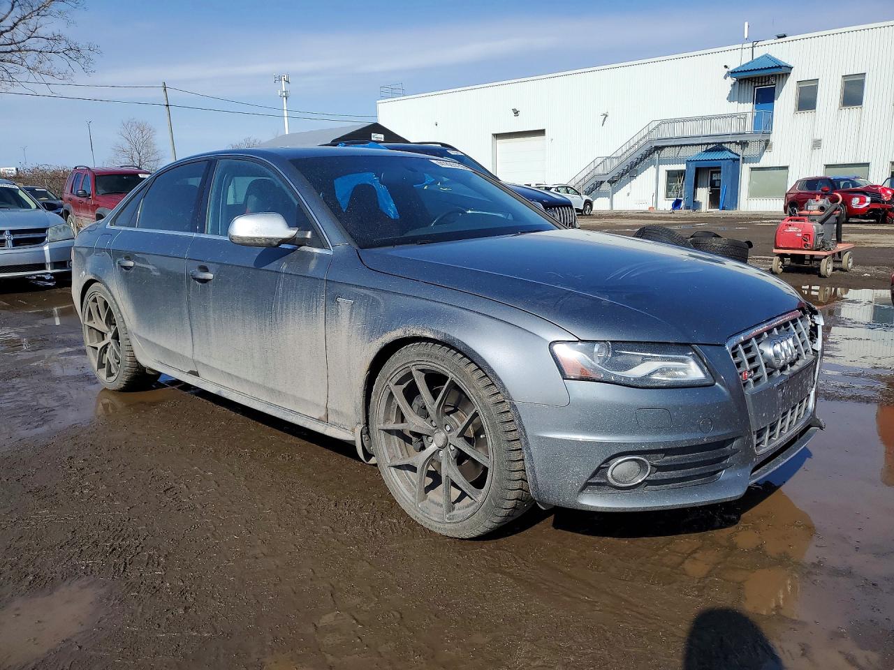 2012 Audi S4 VIN WAUBGCFL7CA116993 photo 4