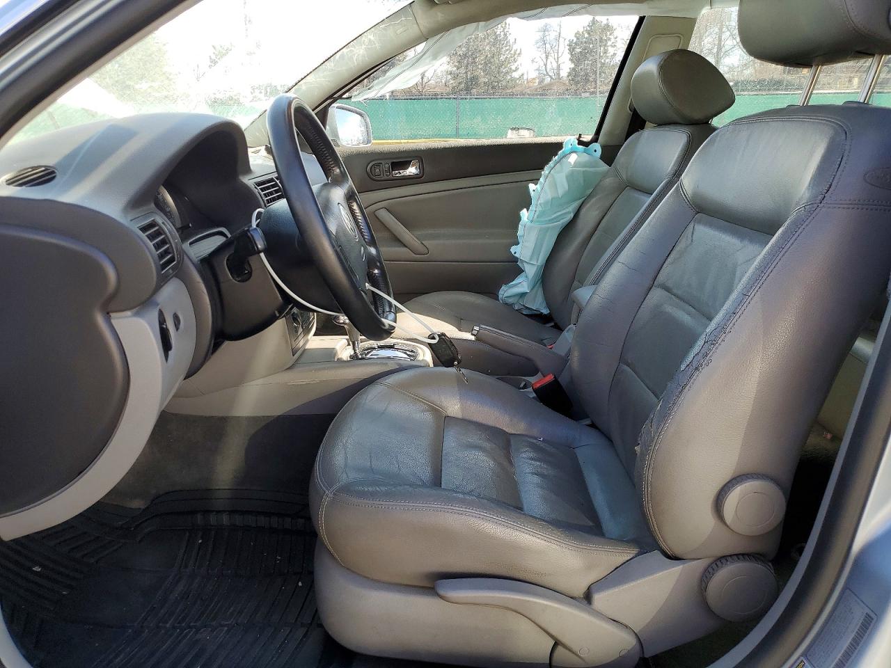 2004 Volkswagen Passat VIN WVWPD63B04E114012 photo 7