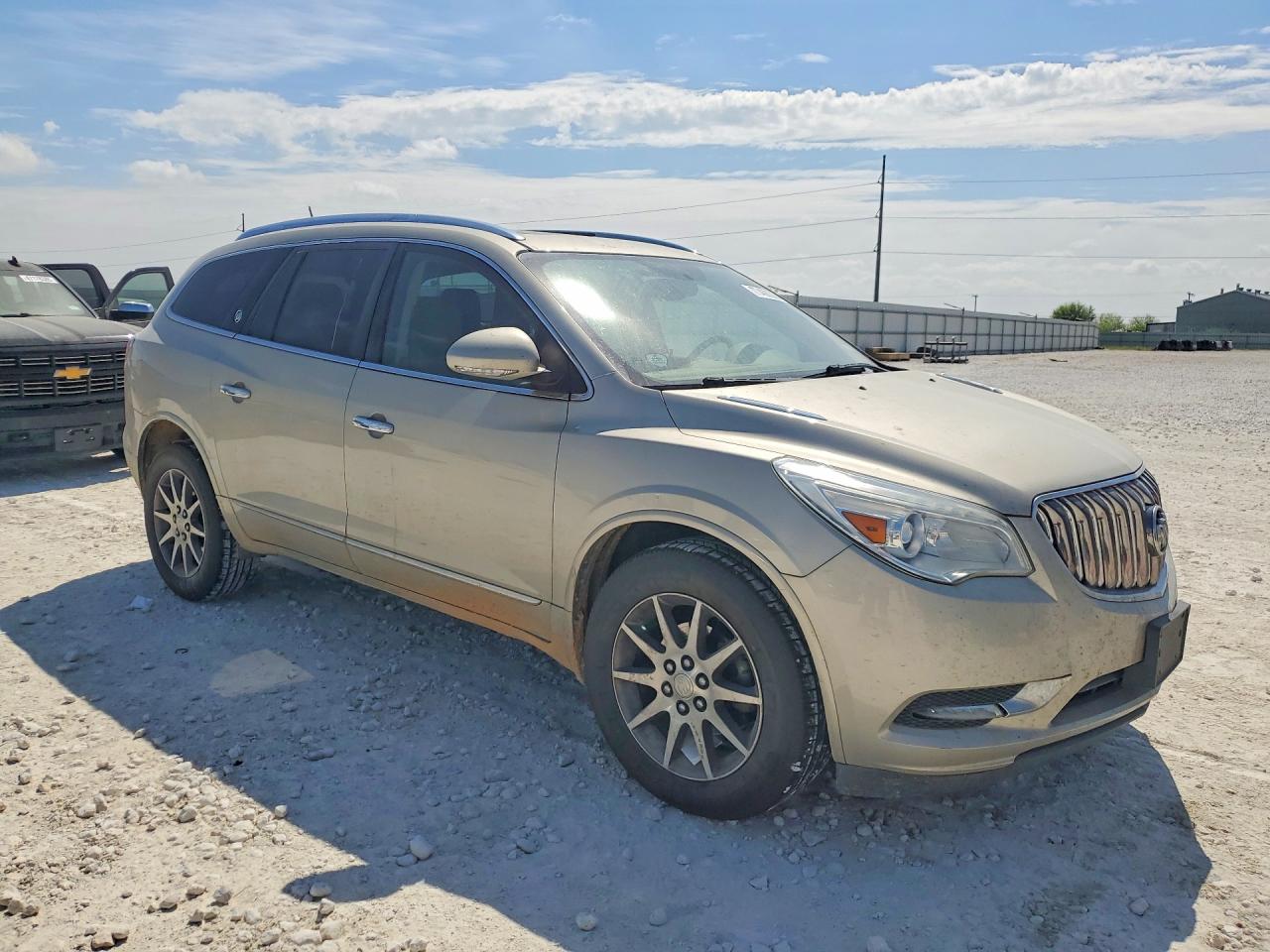 2017 Enclave VIN 5GAKVBKD1HJ183941 photo 4