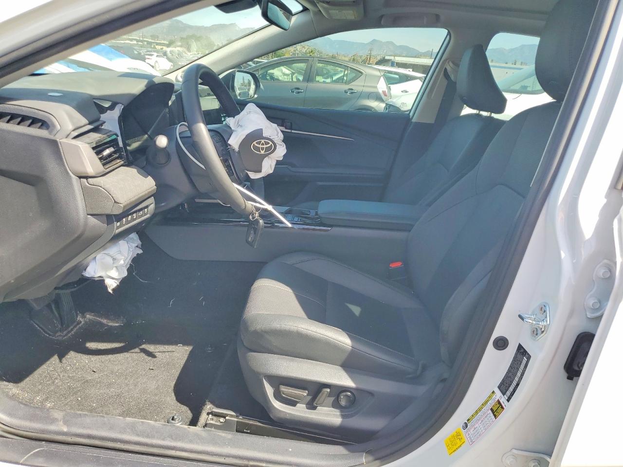 2025 Toyota Camry VIN 4T1DBADK0SU025968 photo 7
