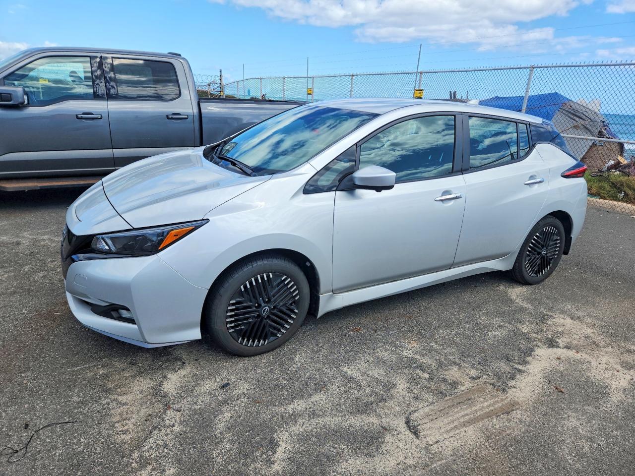 2025 NISS Leaf VIN 1N4CZ1CV3SC557606 photo 1