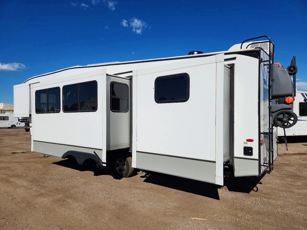 2021 KEYSTONE Unknown VIN 4YDF32B21M2503197 photo 3