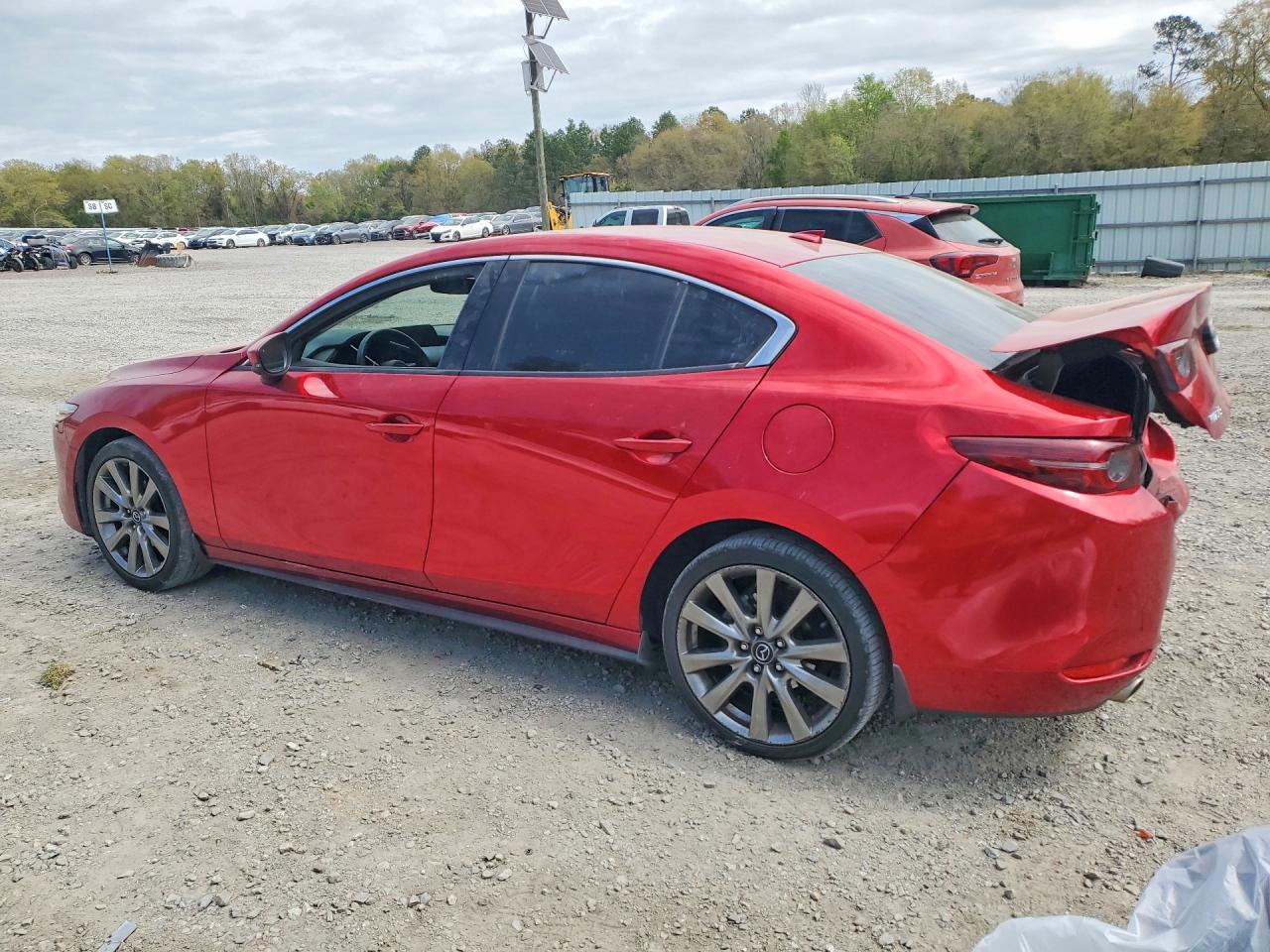 2021 Mazda 3 VIN JM1BPADL9M1318536 photo 2