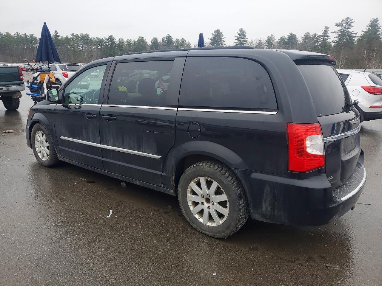 2012 CHRY Minivan VIN 2C4RC1CG3CR292444 photo 2