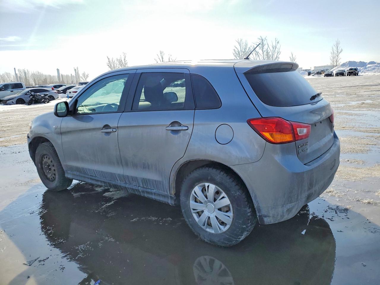 2013 Mitsubishi Outlander VIN 4A4AH3AU8DE607457 photo 2