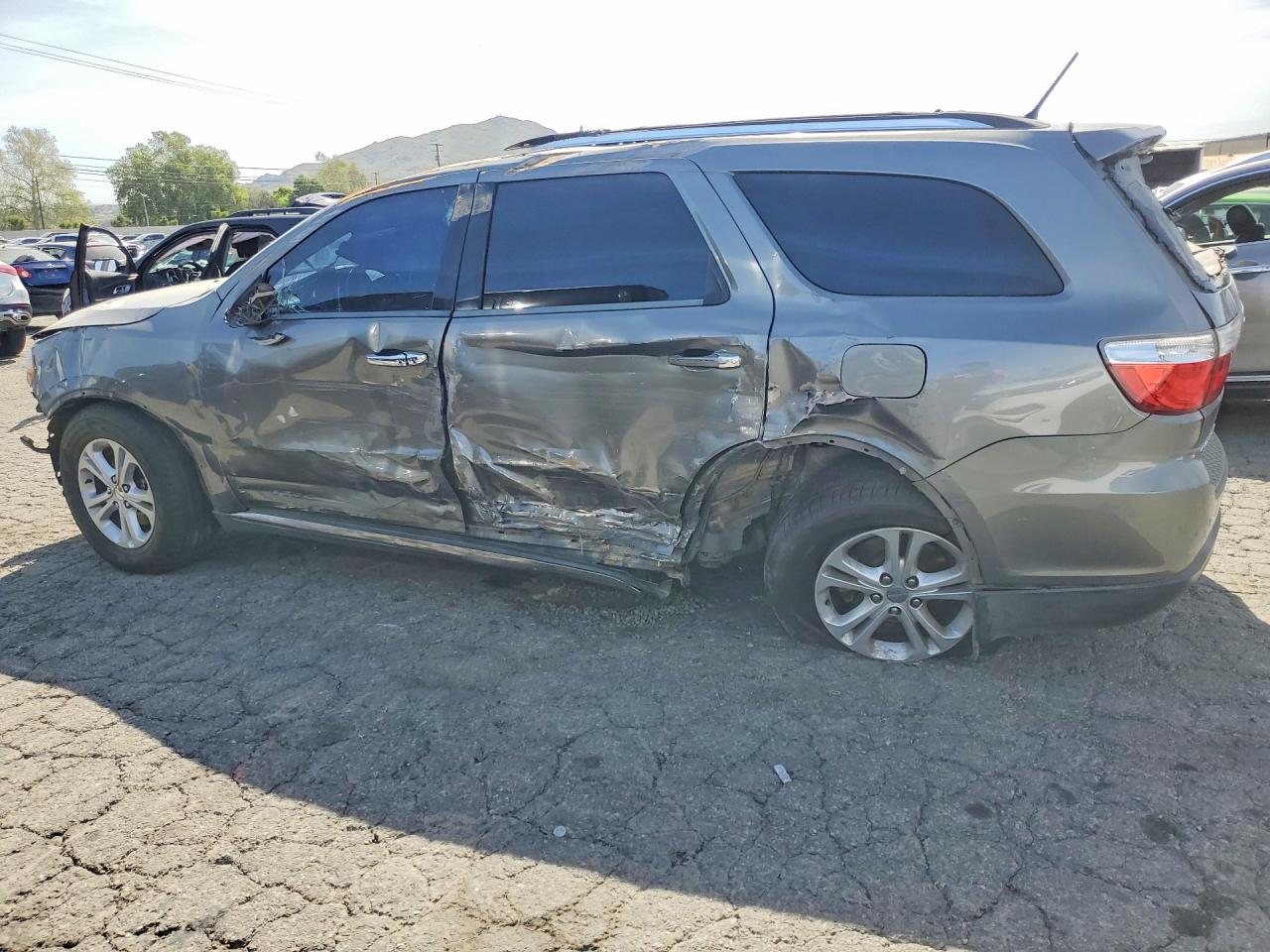 2012 Dodge Durango VIN 1C4RDHDG7CC126506 photo 2