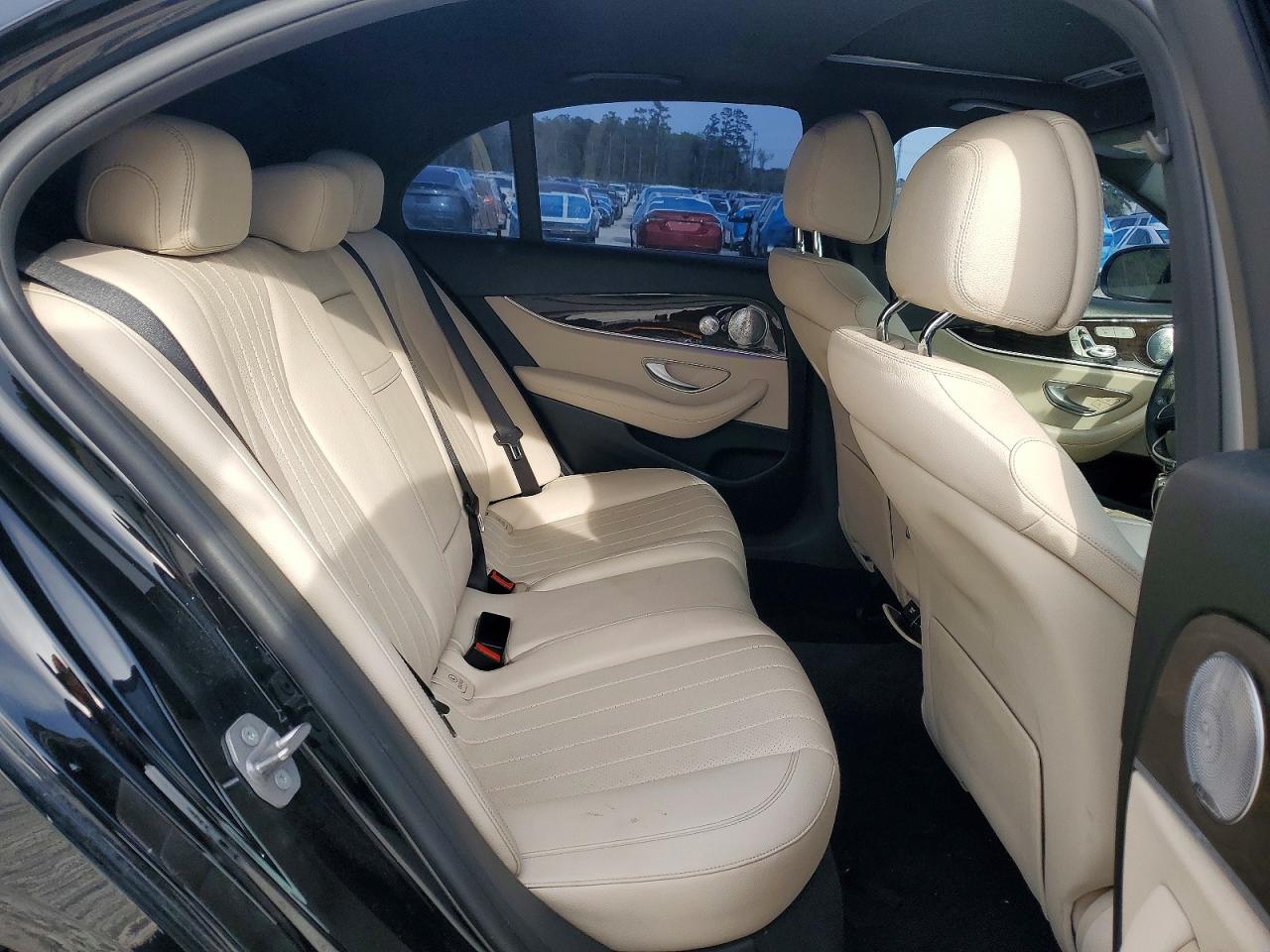 2017 Mercedes-Benz E-class VIN WDDZF4JB9HA072937 photo 10