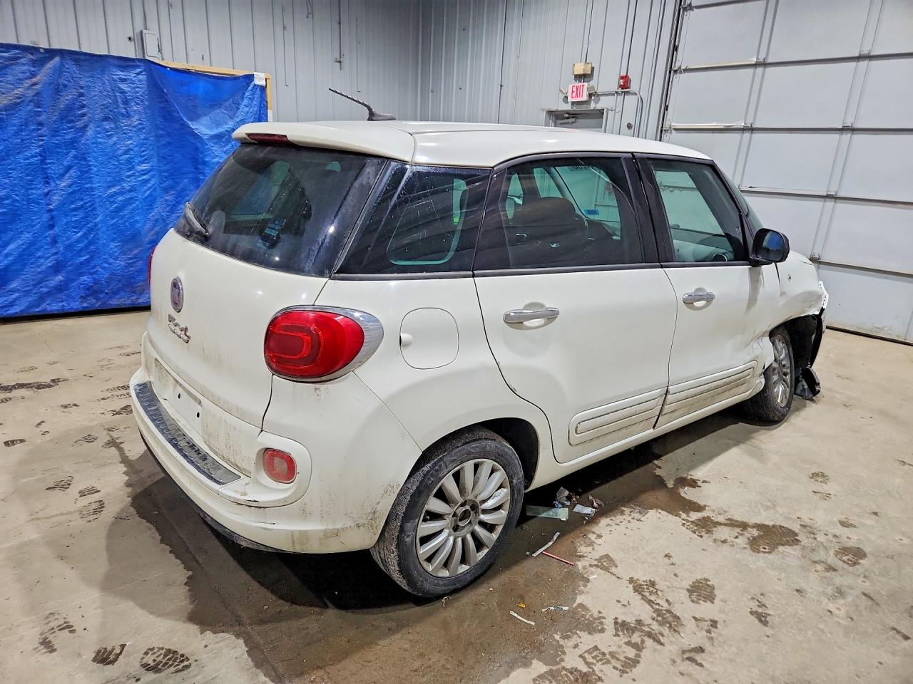 2014 Fiat 500 VIN ZFBCFABH9EZ028437 photo 3