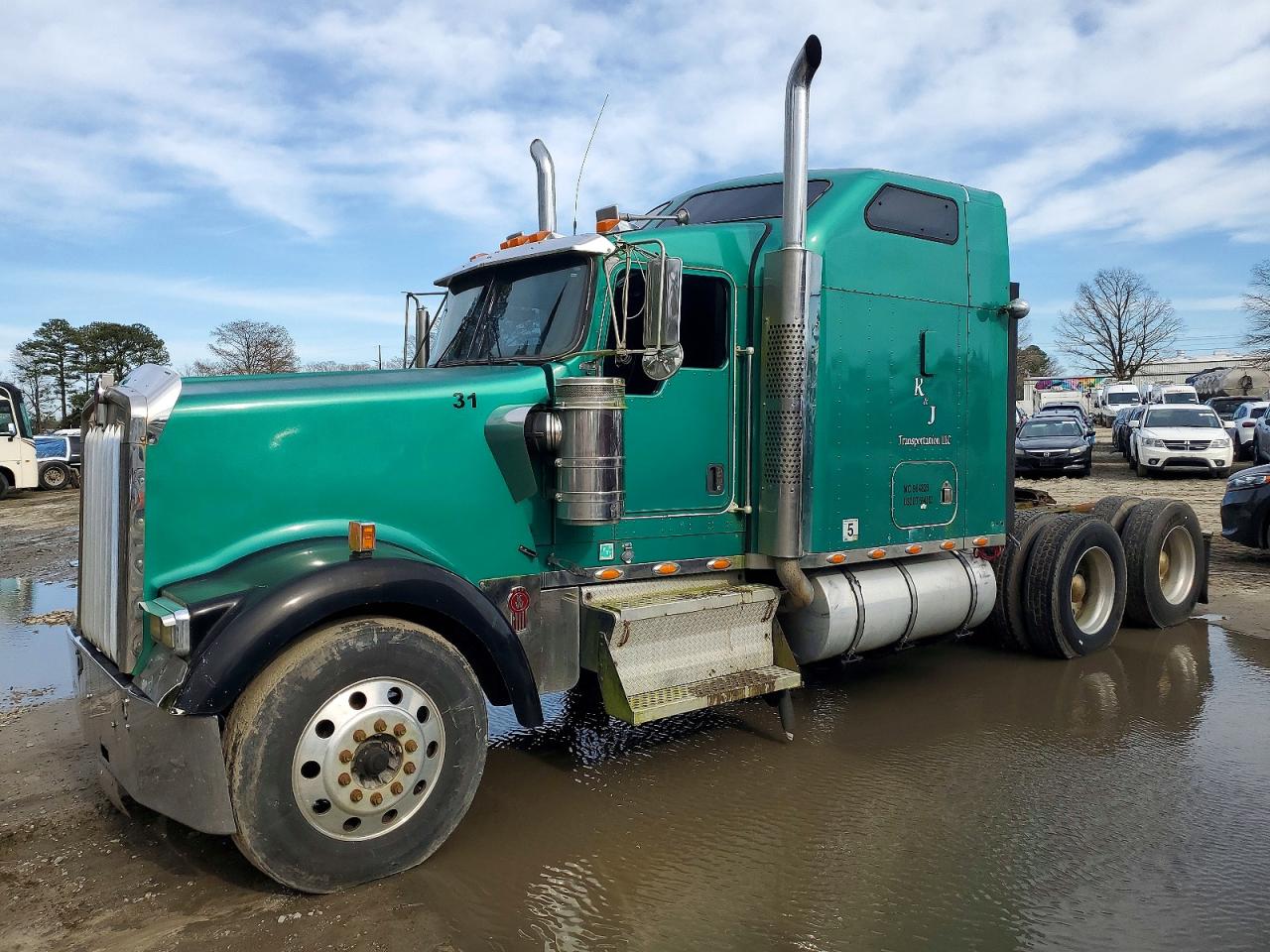2006 KENWORTH All other VIN 1XKWDB9X76J982174 photo 2