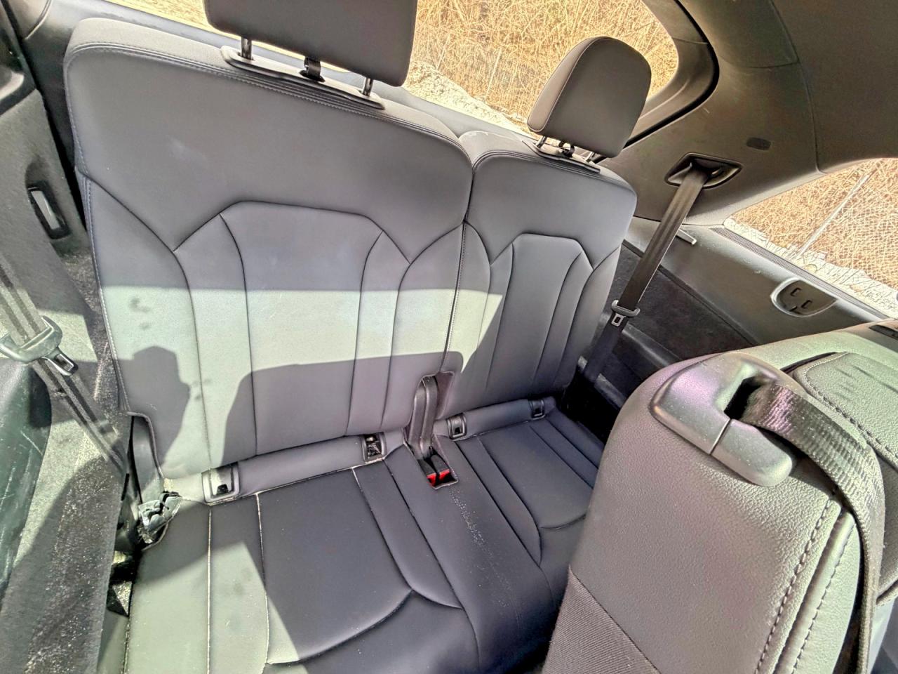 2021 Audi Q7 VIN WA1AXAF70MD010157 photo 11