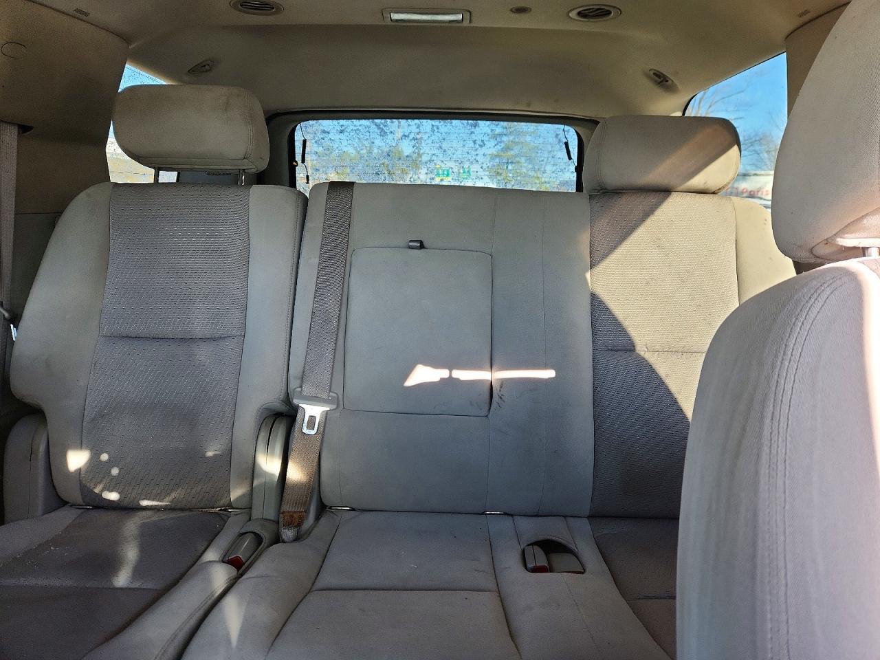 2009 GMC Yukon VIN 1GKFK23029J111446 photo 10