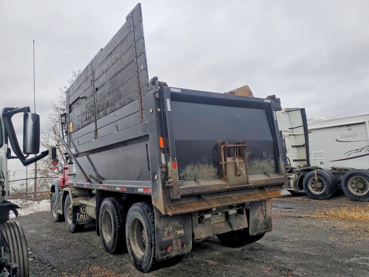 2010 MACK All other VIN 1M2AX16C2AM009845 photo 3