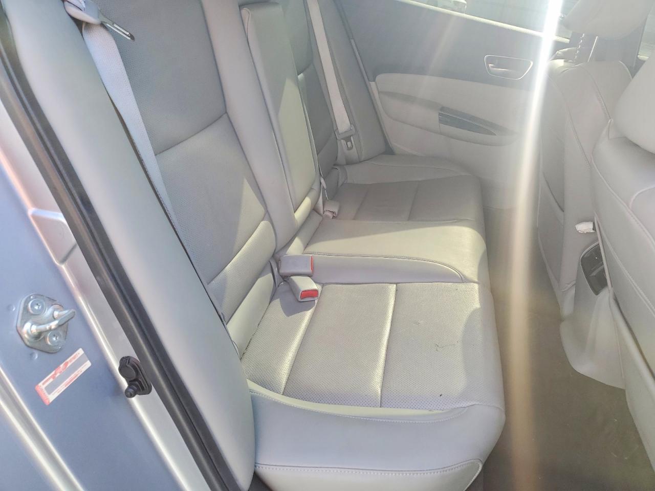 2018 Acura Tlx VIN 19UUB1F50JA006561 photo 10