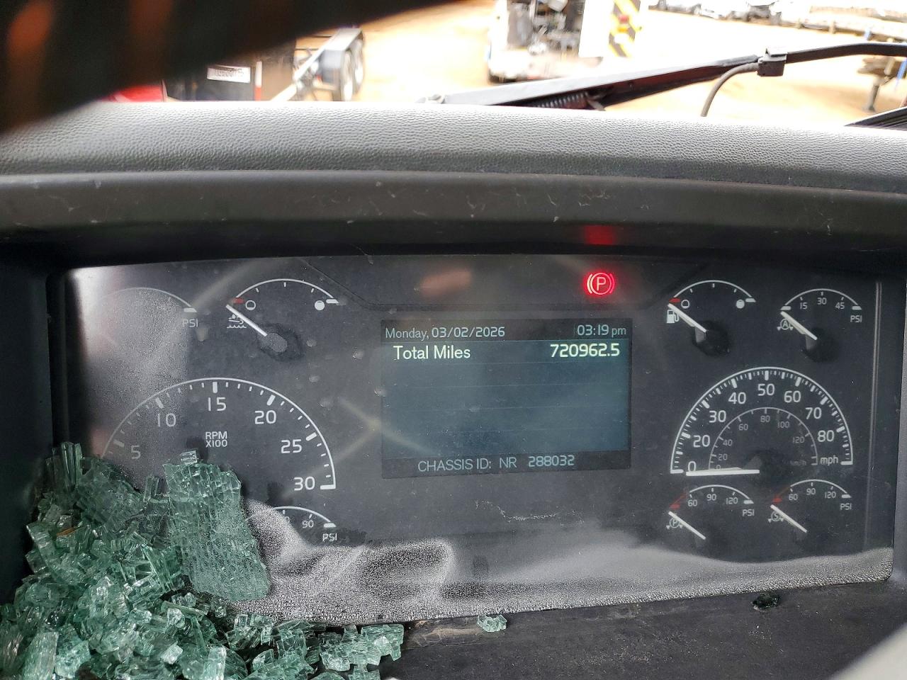 2022 Volvo Vn VIN 4V4NC9EH5NN288032 photo 8
