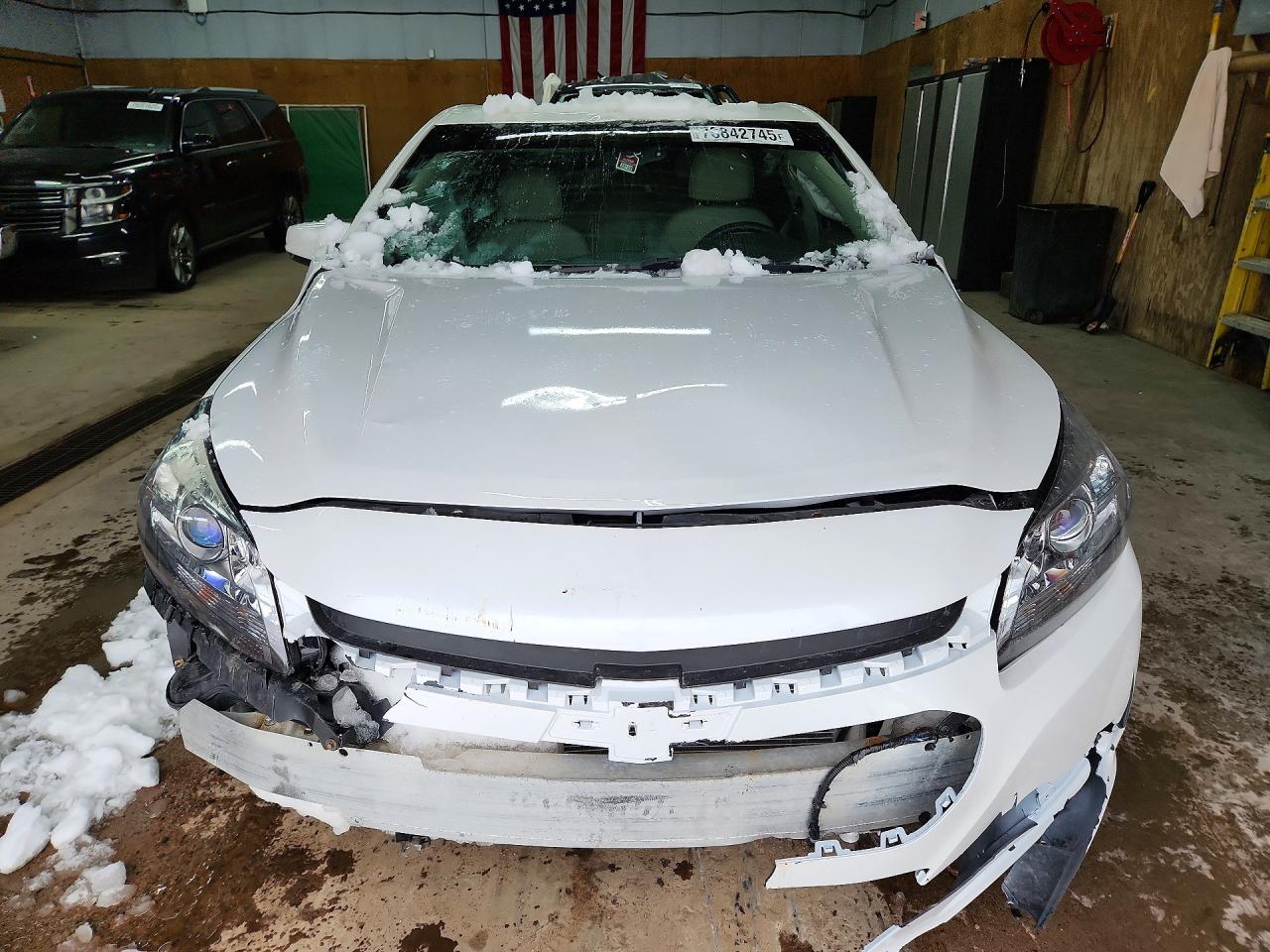 2015 Chev Malibu VIN 1G11C5SLXFU152586 photo 5