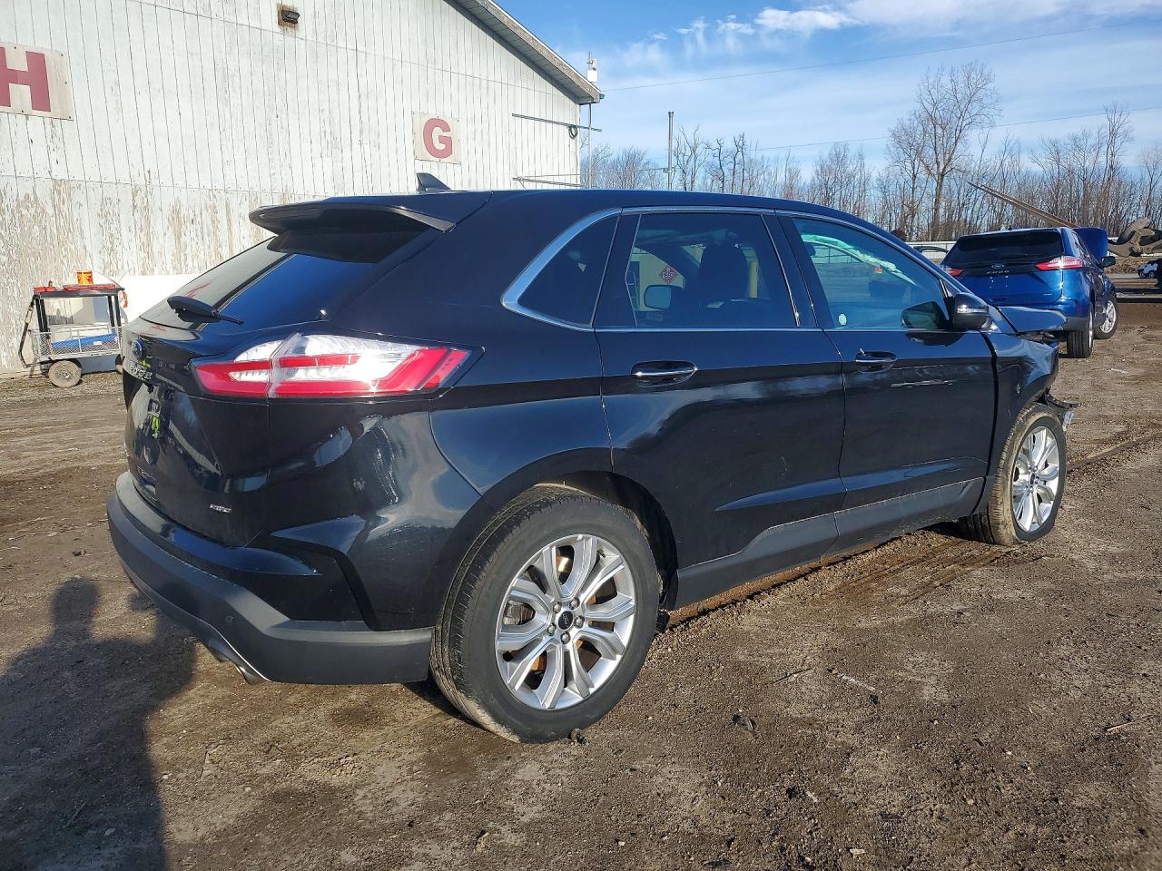 2023 Ford Edge VIN 2FMPK4K92PBA29242 photo 3
