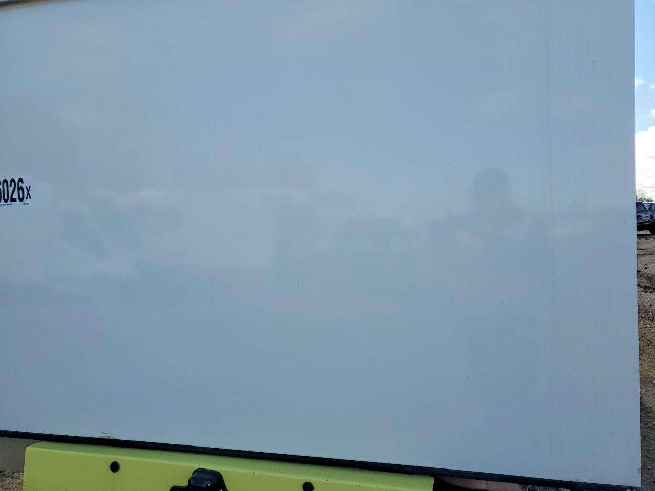 2019 Ford Econoline VIN 1FDXE4FSXKDC16865 photo 10