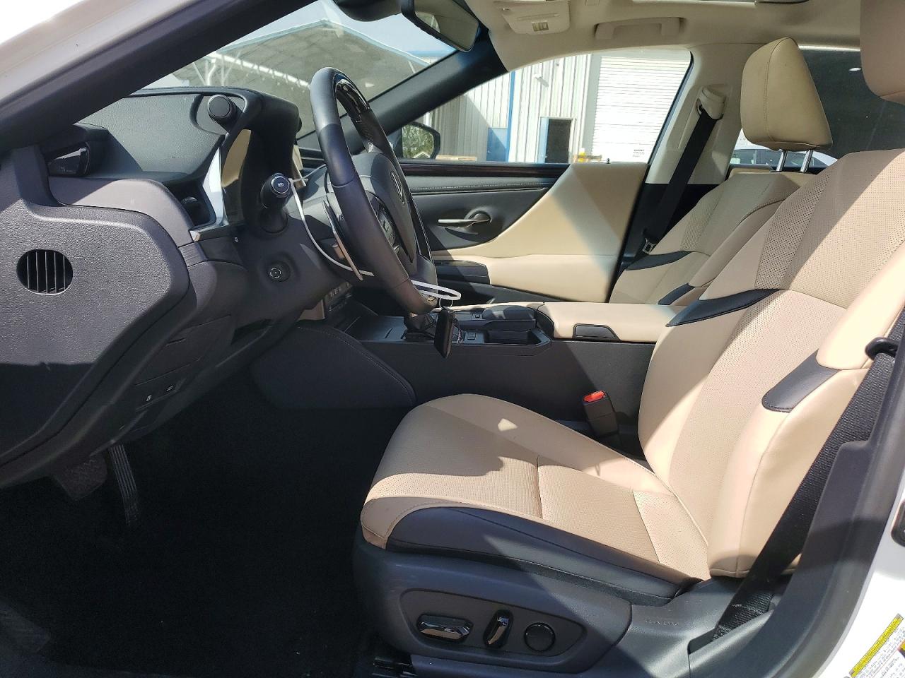 2021 Lexus ES350 VIN 58ADZ1B13MU107940 photo 7