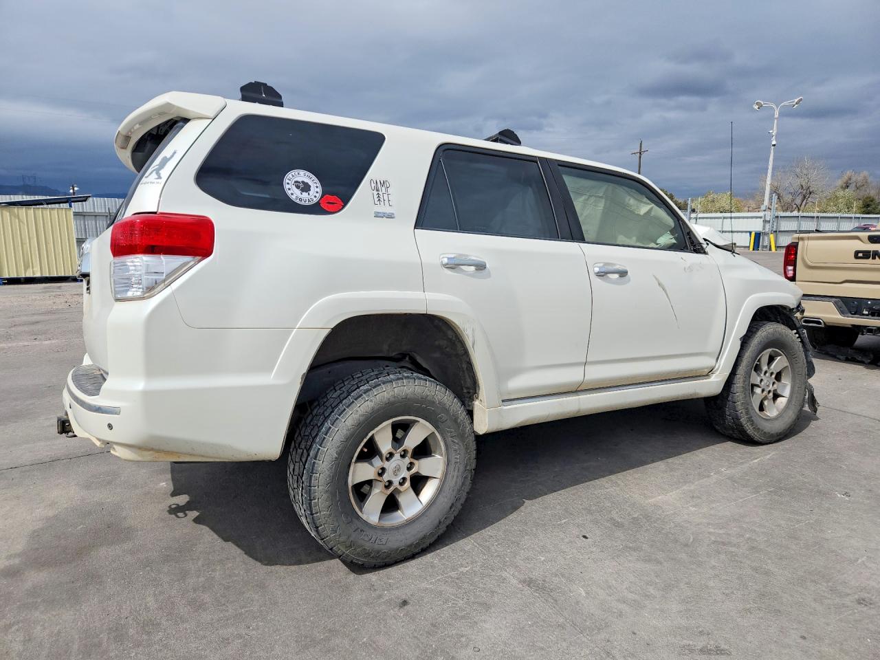 2010 Toyota 4runner VIN JTEZU5JR6A5003877 photo 3