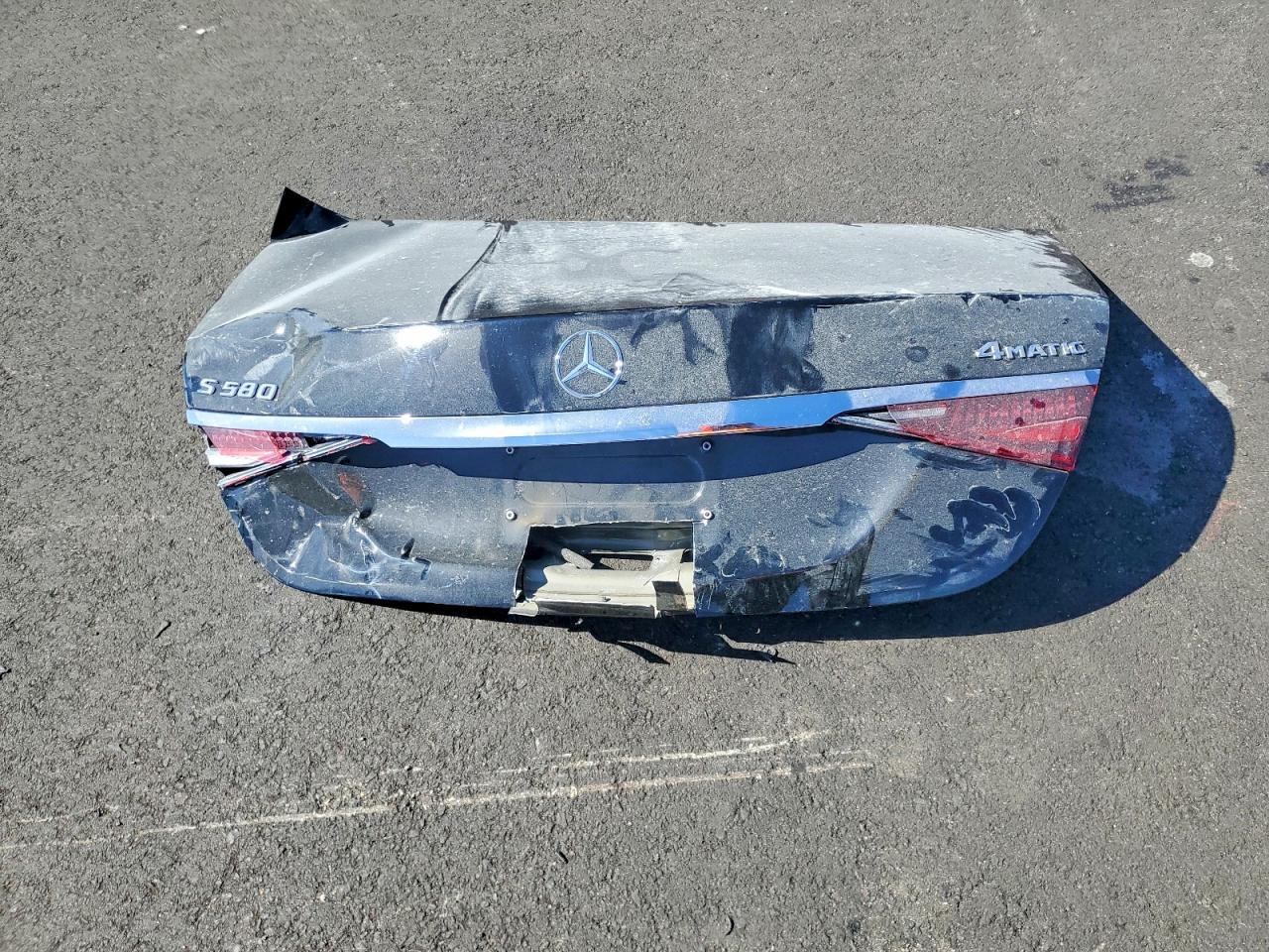 2023 Mercedes-Benz S class VIN W1K6G7GBXPA178238 photo 12