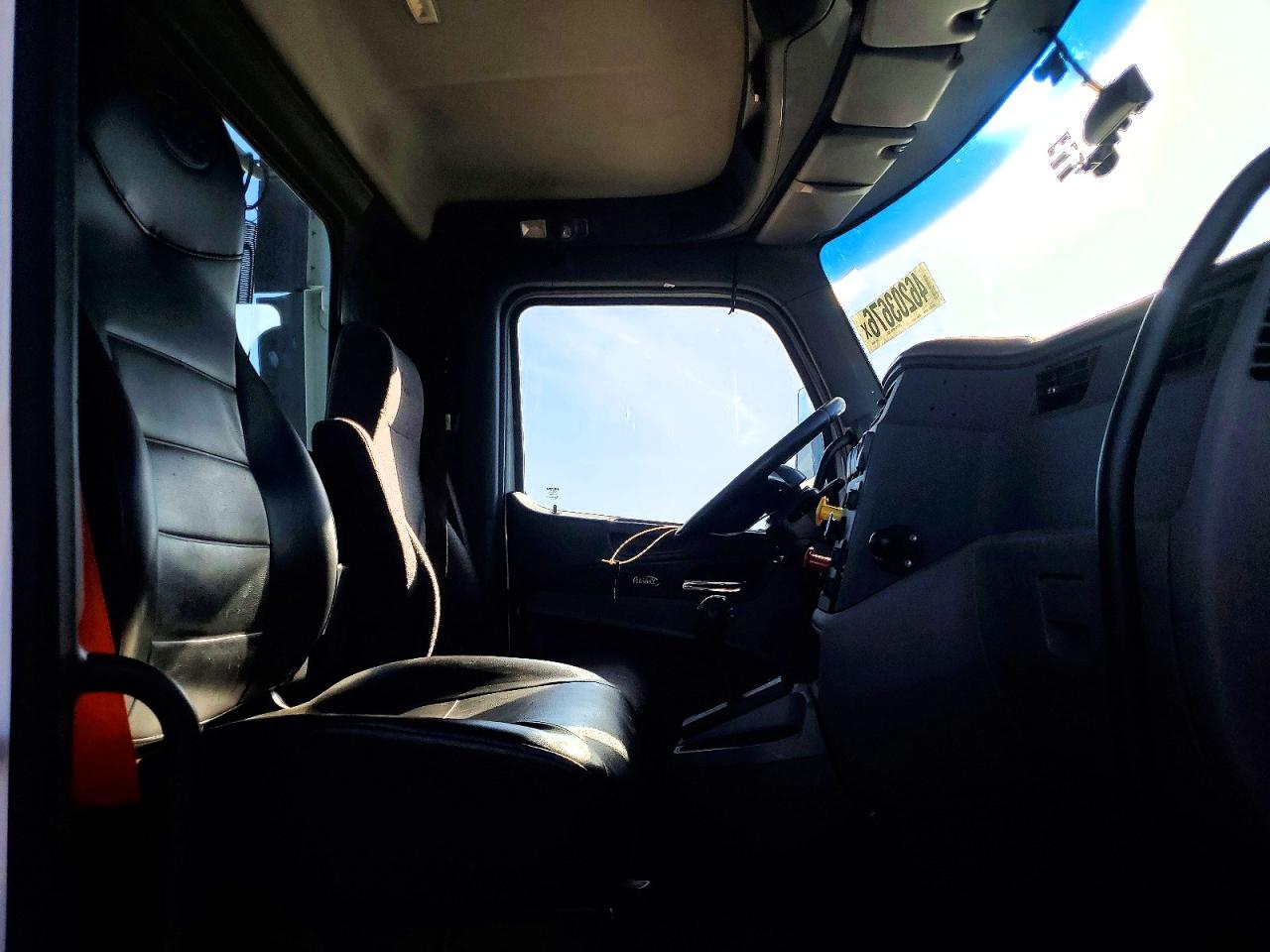 2016 PETERBILT All other VIN 1XPBA48X7GD339533 photo 5