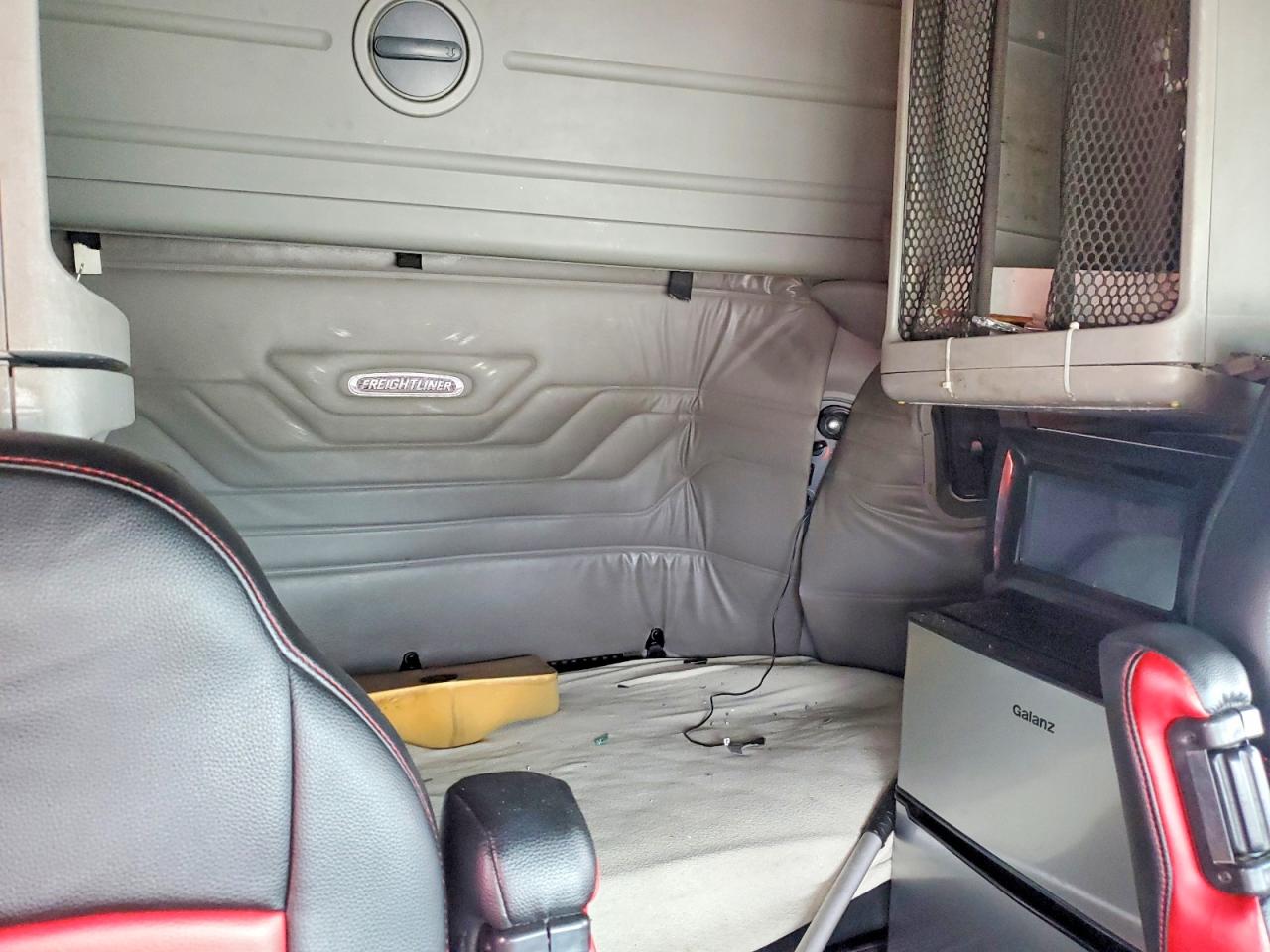 2007 FREIGHTLINER All other VIN 1FUJBBCK67LV91461 photo 6