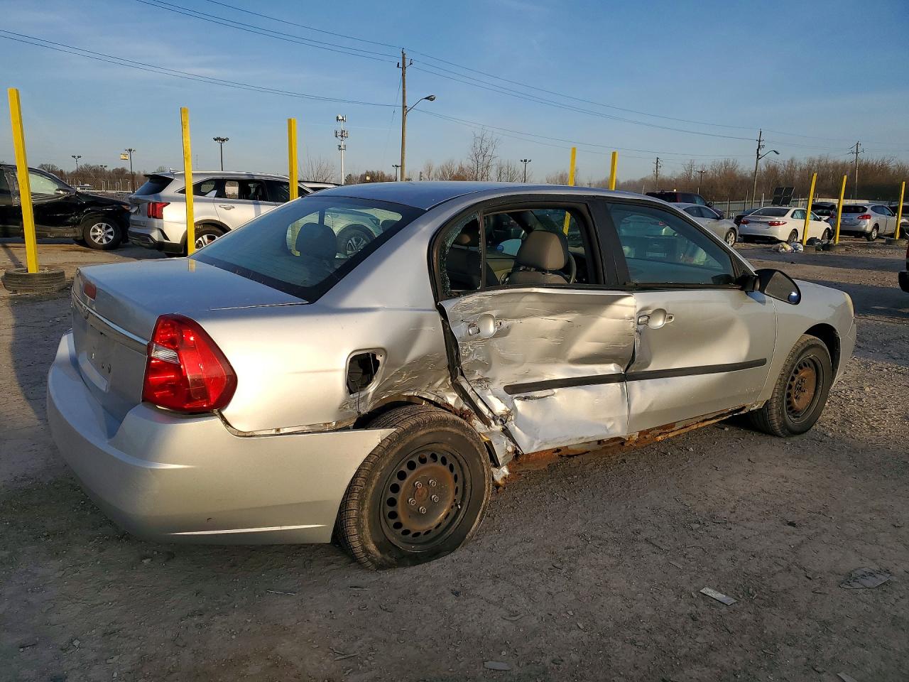 2005 CHEV Malibu VIN 1G1ZS52FX5F319113 photo 3