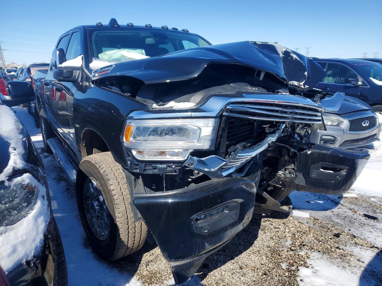 2024 Ram 2500 VIN 3C6UR5FJXRG134860 photo 4