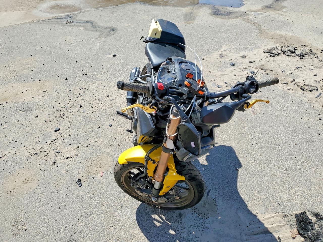2025 Honda Cb cycle VIN MLHNC5559S5500157 photo 2