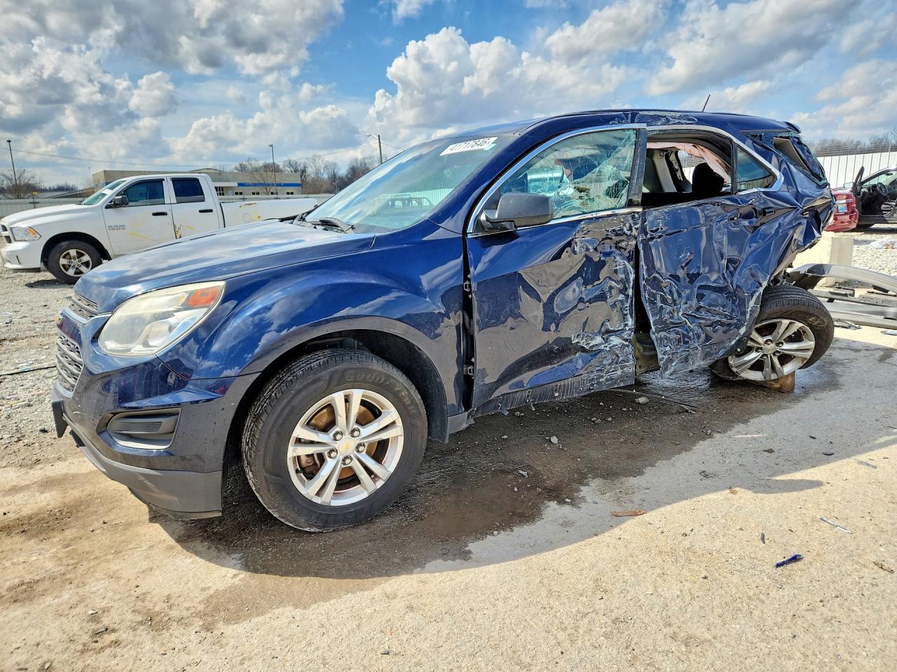 2017 Chevrolet Equinox VIN 2GNALBEK6H1595896 photo 1