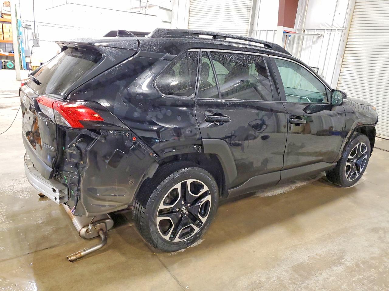 2019 Toyota Rav4 VIN 2T3J1RFV1KC039494 photo 3
