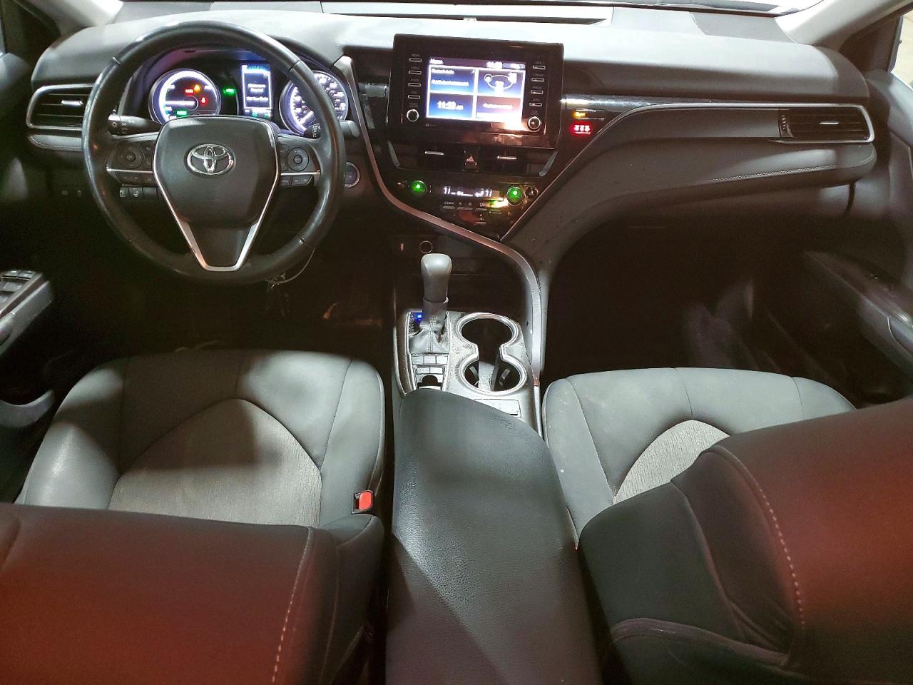 2024 Toyota Camry sola VIN 4T1C31AK0RU630659 photo 8