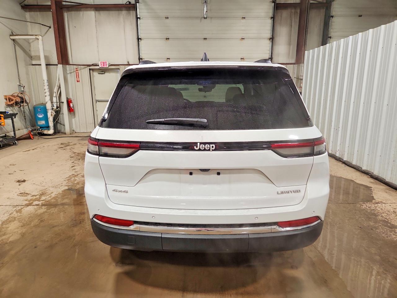 2025 JEEP Cherokee VIN 1C4RJHBG5SC315813 photo 6