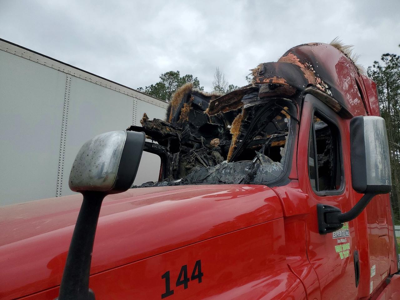 2015 FREIGLINER All other VIN 3AKJGLD65FSGA4985 photo 9