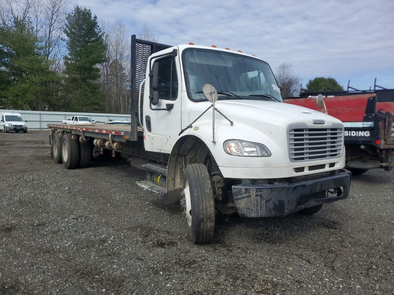 2017 FREIGHTLINER All other VIN 1FVHCYCY1HHJB2247 photo 1