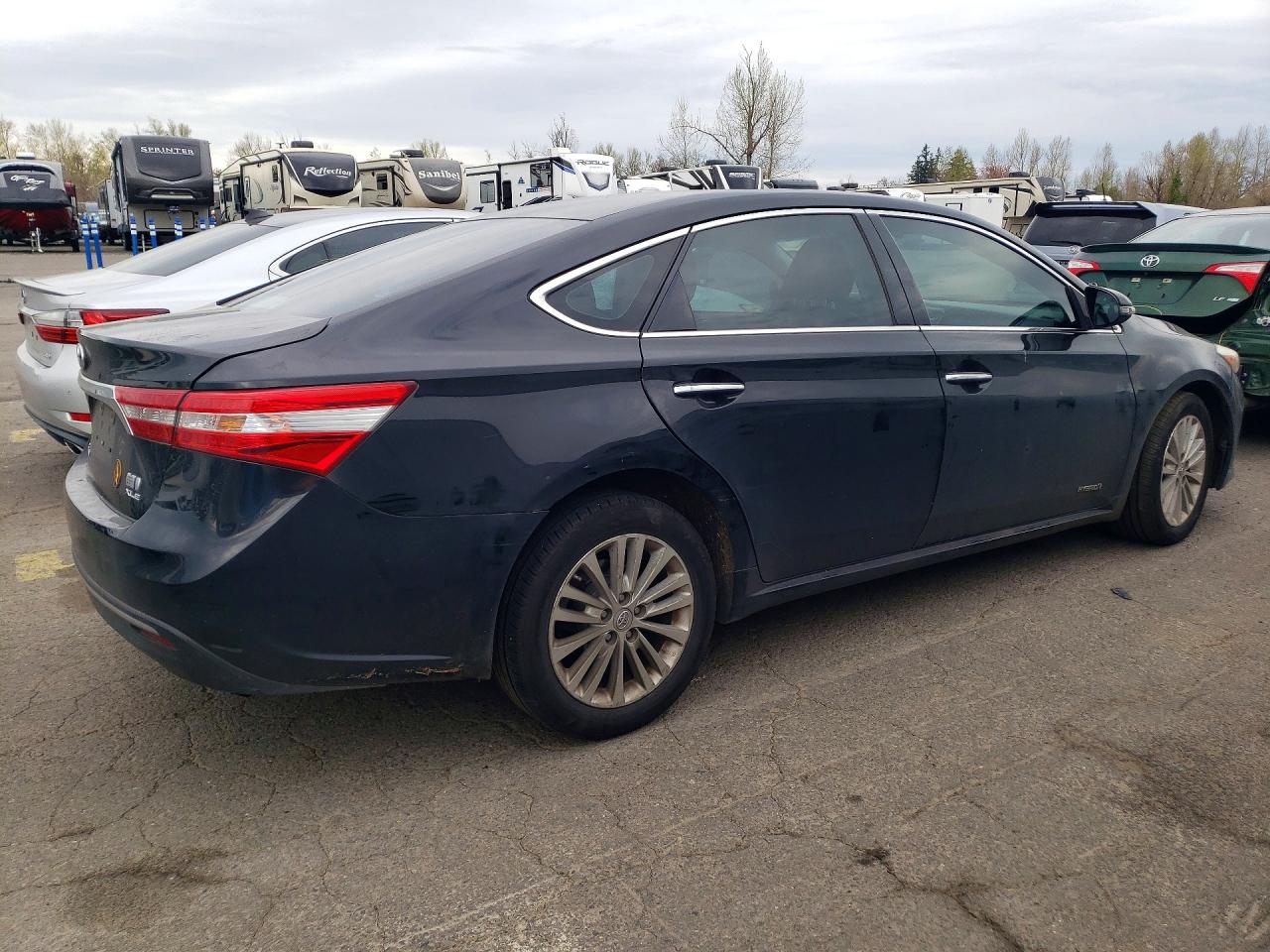 2013 Toyota Avalon VIN 4T1BD1EB4DU009940 photo 3