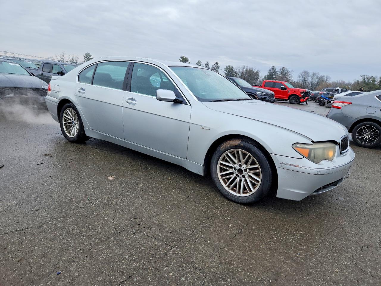 2005 BMW 745 VIN WBAGN63595DS60839 photo 4
