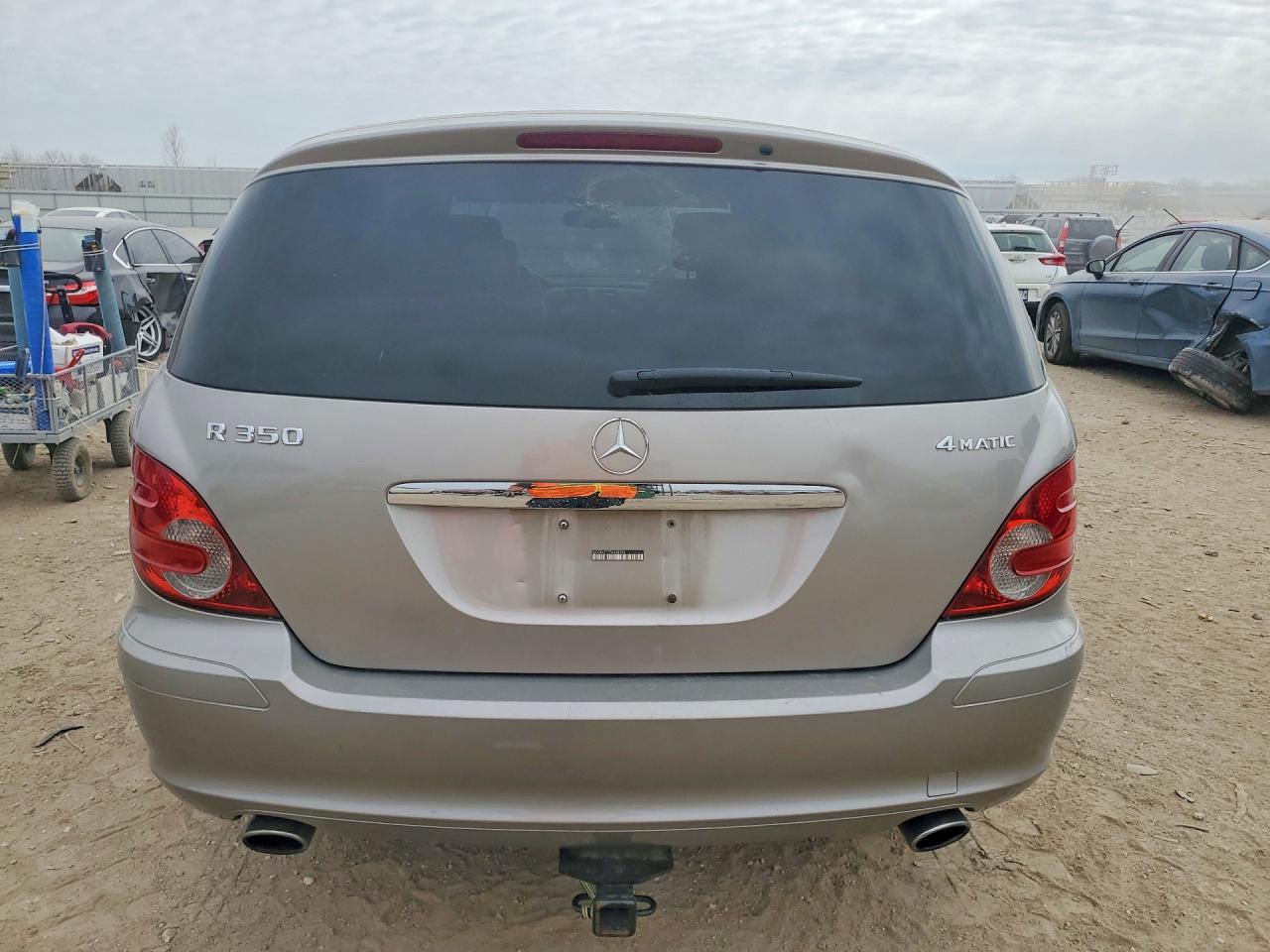 2007 Mercedes-Benz R-class VIN 4JGCB65E77A038503 photo 6