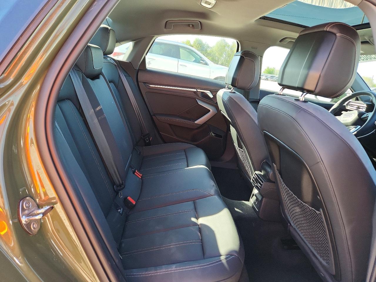 2025 Audi A3 VIN WAUHUDGY3SA071133 photo 10