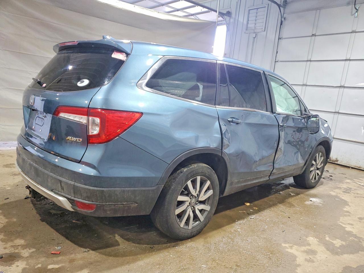 2019 Honda Pilot VIN 5FNYF6H56KB075388 photo 3