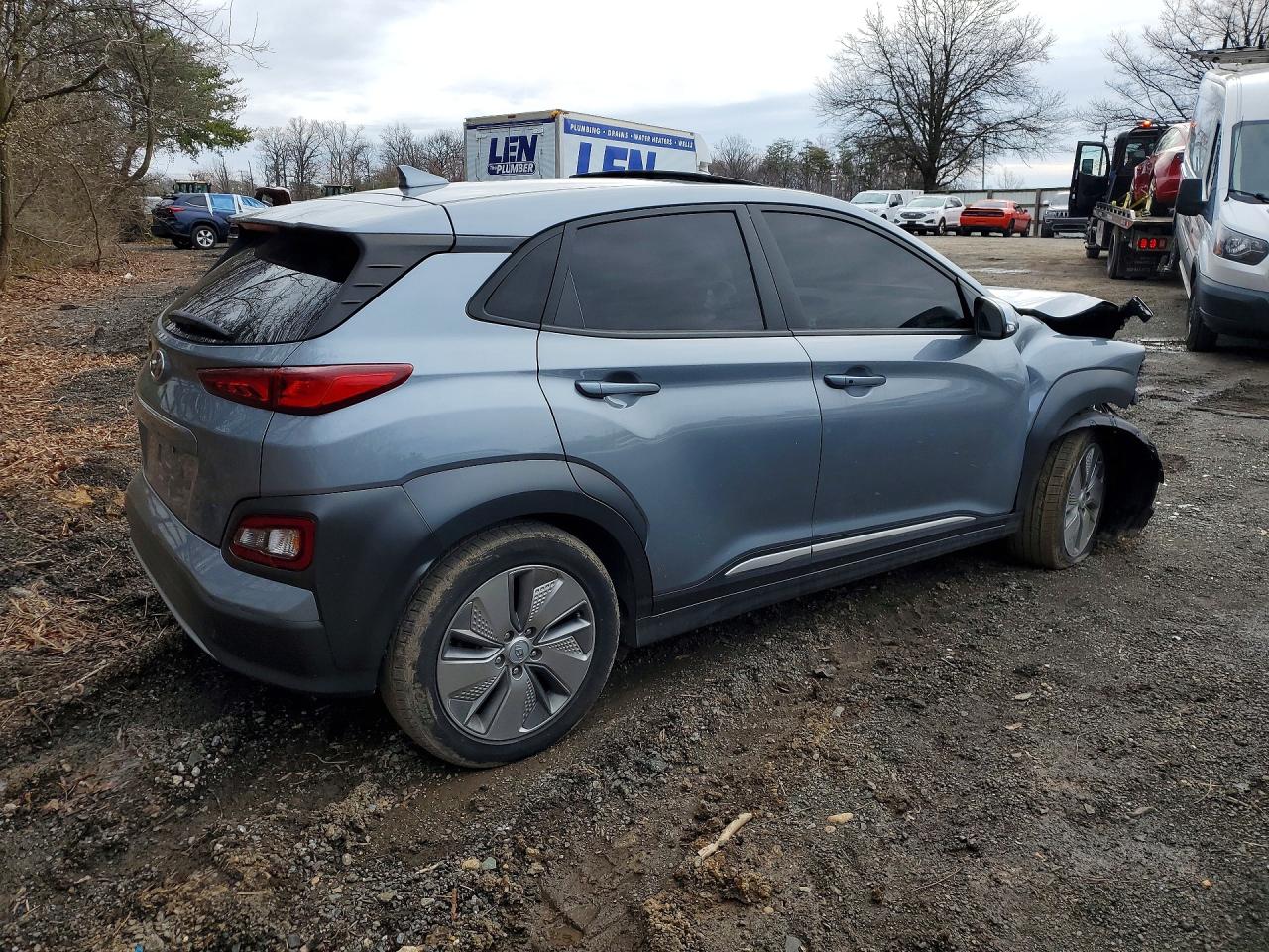 2021 Hyundai Kona Electric Limited VIN KM8K33AG2MU118543 photo 3