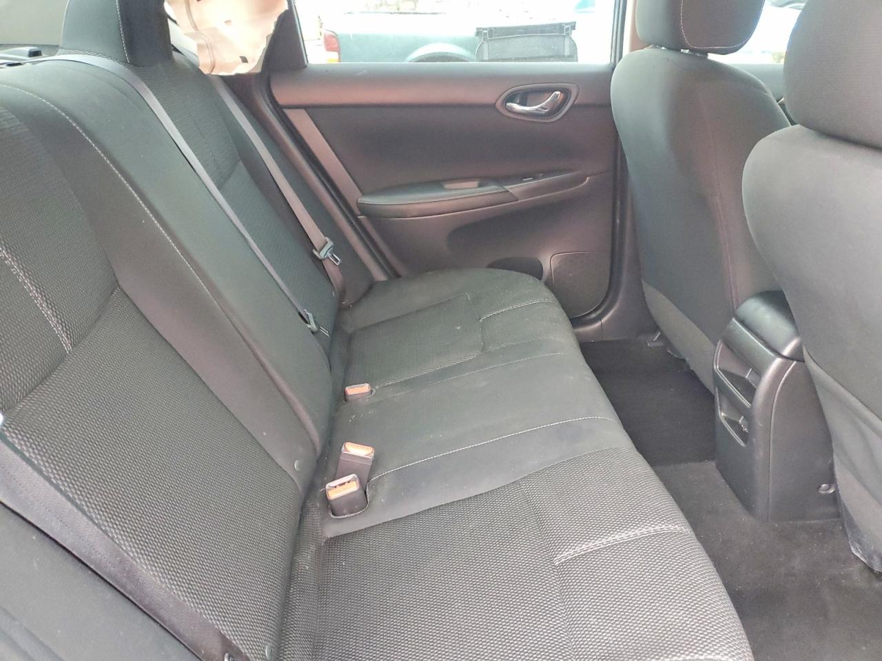 2018 Sentra VIN 3N1AB7AP5JY250525 photo 10