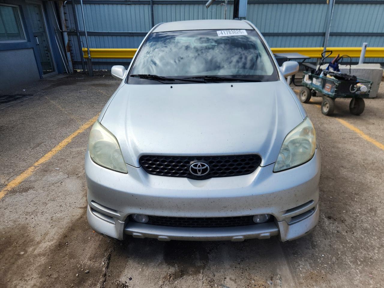 2004 Toyota Matrix VIN 2T1KR32E74C183806 photo 5