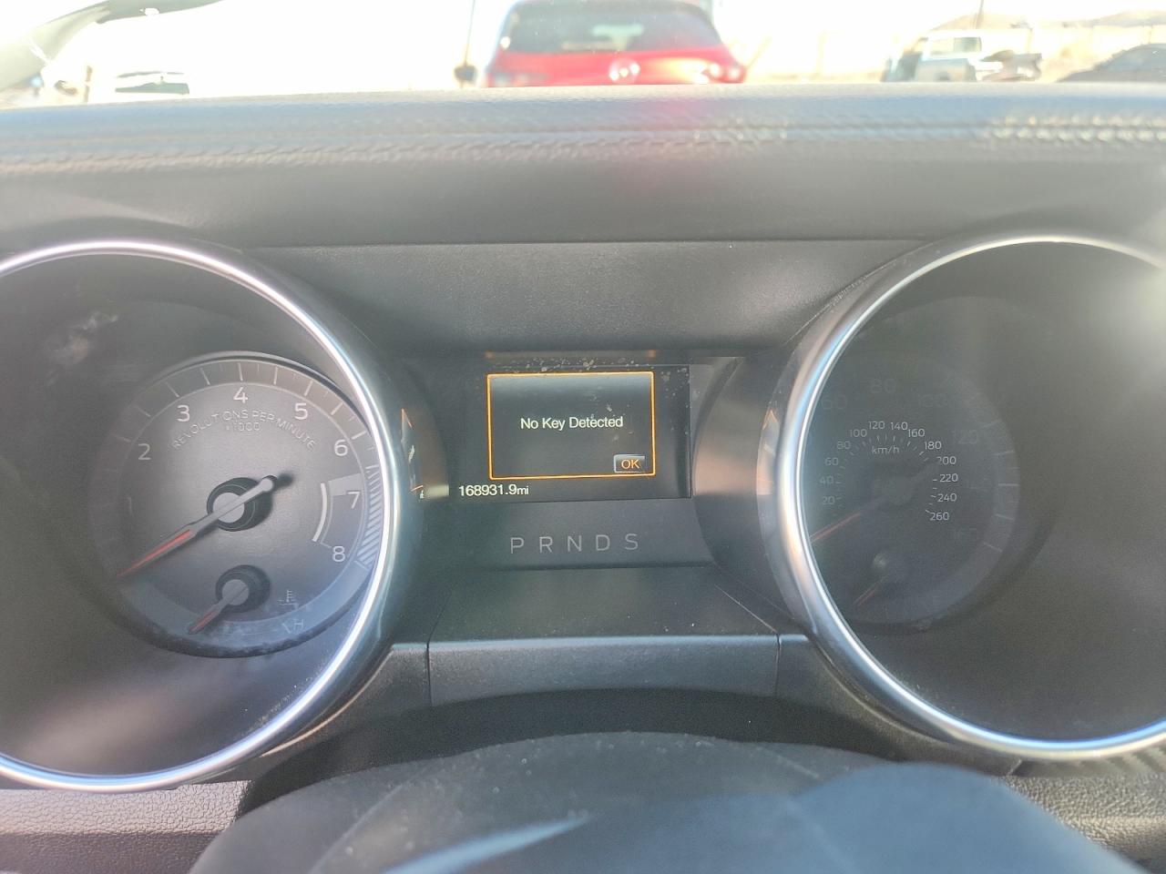 2018 Ford Mustang VIN 1FA6P8TH3J5126756 photo 9